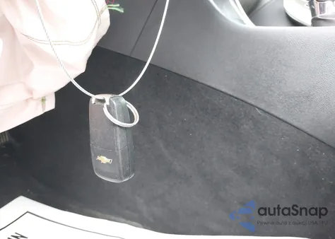 2018 Chevrolet Impala Lt z USA, uszkodzony, nr VIN 2G1105S37J9177573